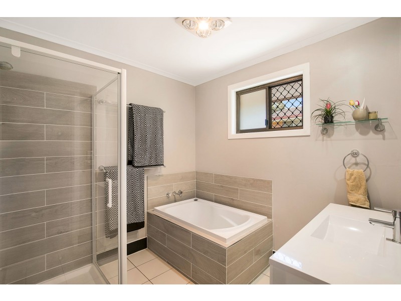 9 Wright Street, Wilsonton QLD 4350