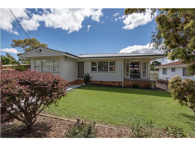 9 Wilma Street, Centenary Heights QLD 4350