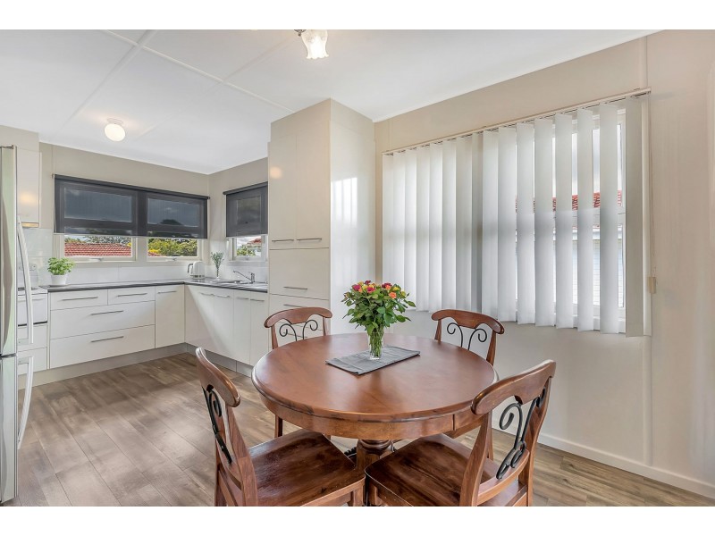 9 Wilma Street, Centenary Heights QLD 4350