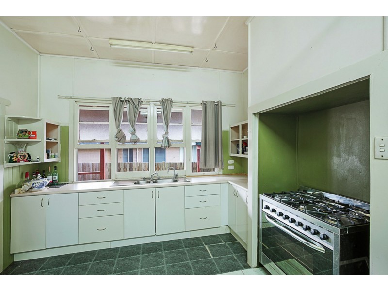 22 Harth Street, Goombungee QLD 4354