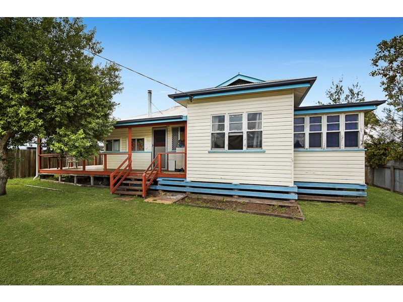22 Harth Street, Goombungee QLD 4354