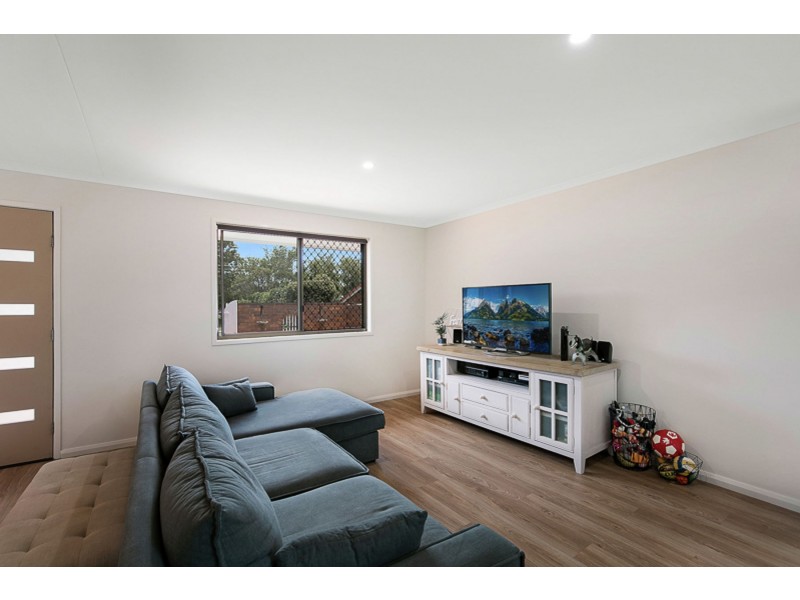 9 Wright Street, Wilsonton QLD 4350