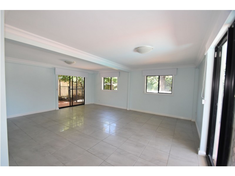 18 Hazzard Street, Centenary Heights QLD 4350