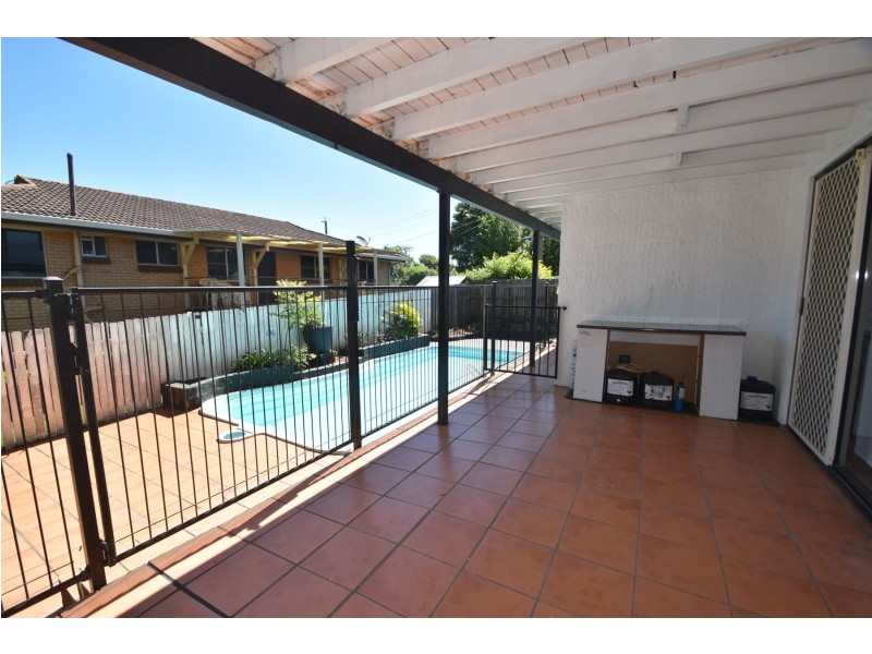 18 Hazzard Street, Centenary Heights QLD 4350