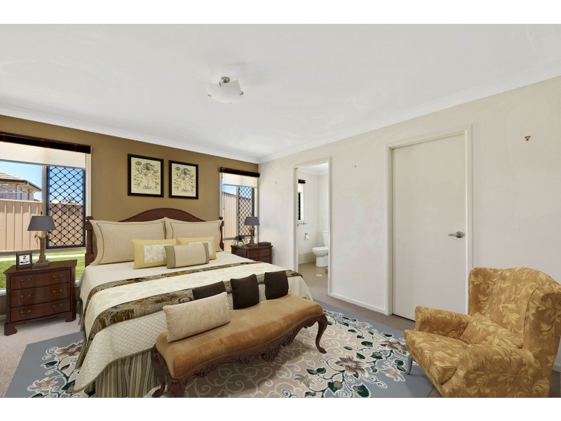 37 Sommariva Street, Westbrook QLD 4350