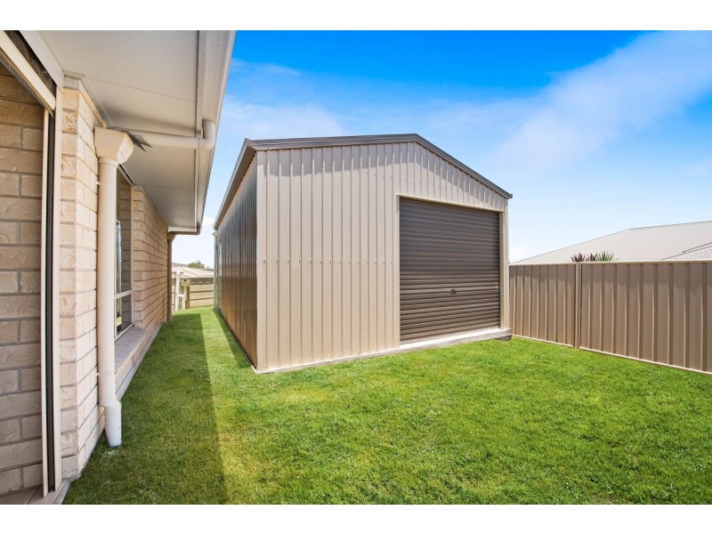 37 Sommariva Street, Westbrook QLD 4350