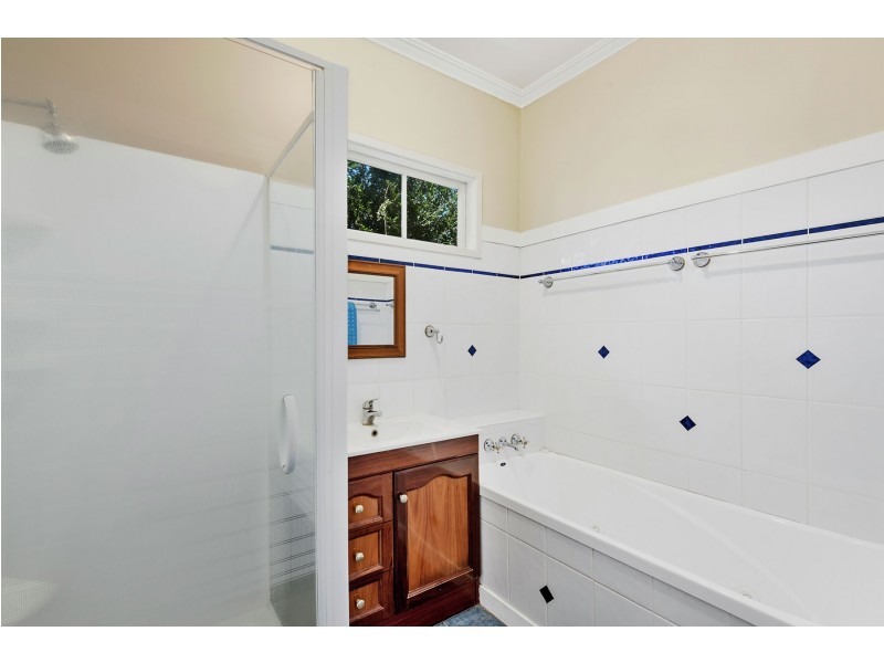 20 Beelbee Street, Harristown QLD 4350