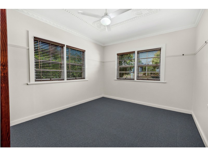 20 Beelbee Street, Harristown QLD 4350