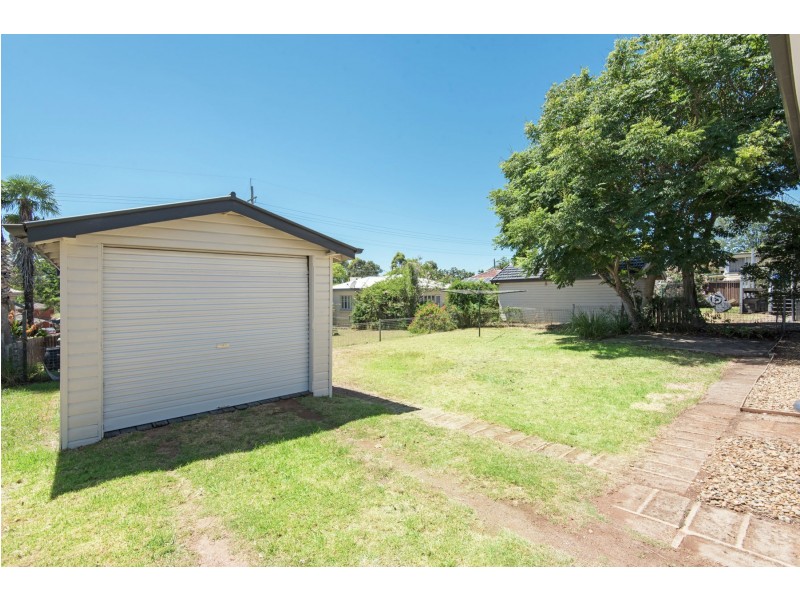 20 Beelbee Street, Harristown QLD 4350