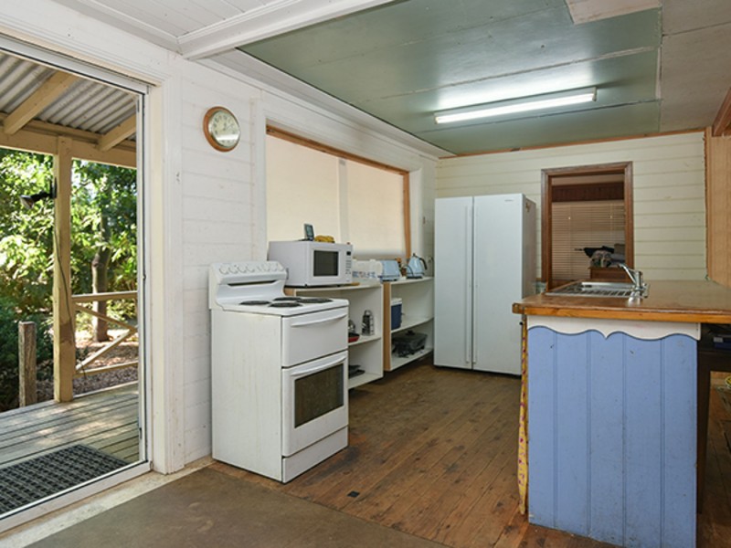 5 Jessie Lane, Murphys Creek QLD 4352