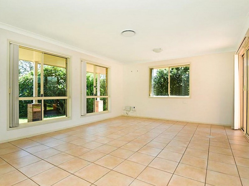 16 Darmstadt Court, Kearneys Spring QLD 4350