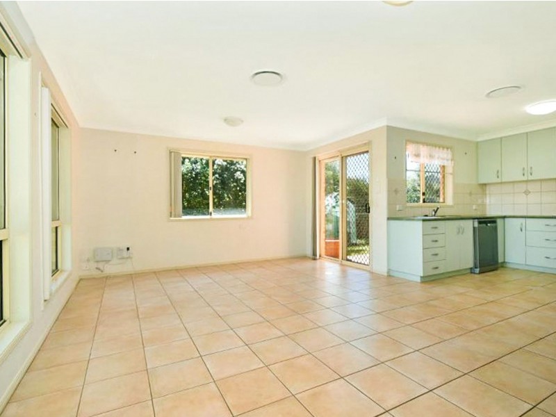 16 Darmstadt Court, Kearneys Spring QLD 4350