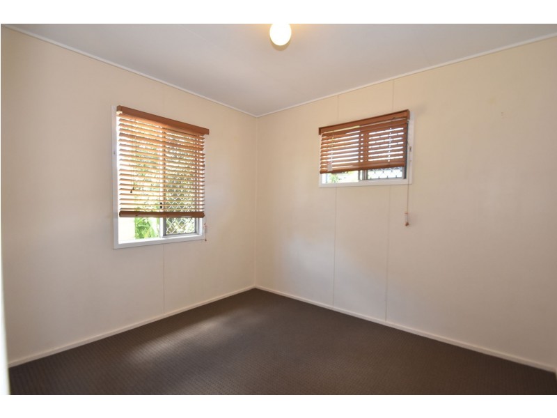 30 Boyd Street, Wilsonton QLD 4350