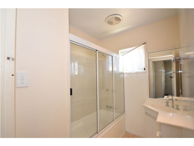 30 Boyd Street, Wilsonton QLD 4350