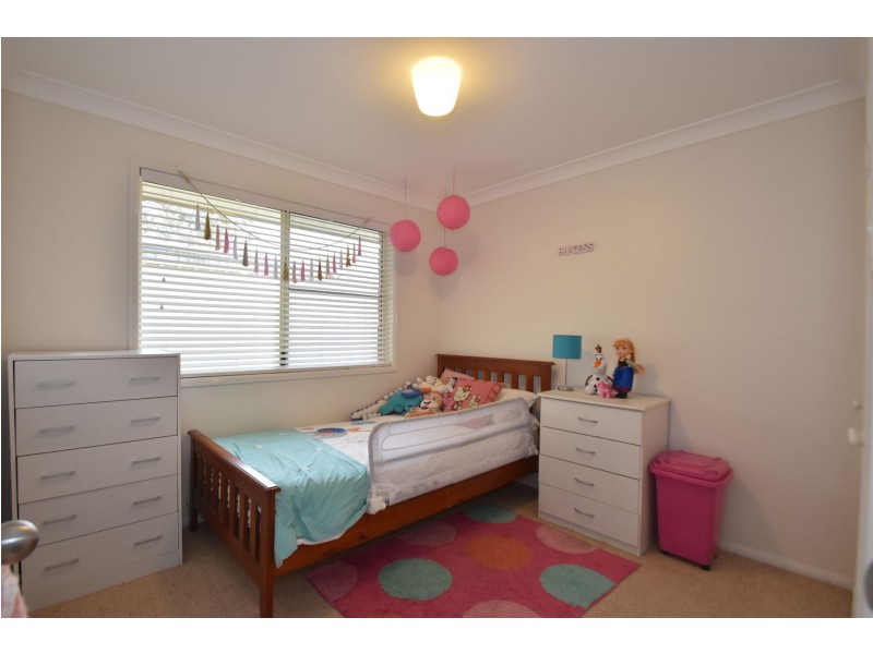 2 Buckle Court, Middle Ridge QLD 4350