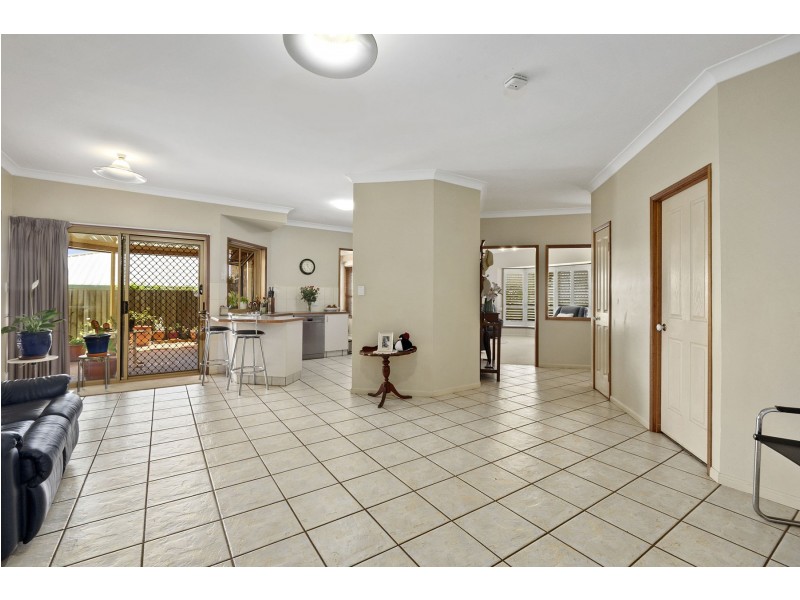 309 Ramsay Street, Middle Ridge QLD 4350