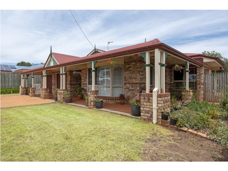 309 Ramsay Street, Middle Ridge QLD 4350
