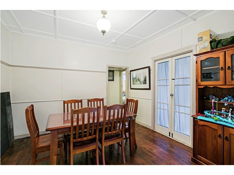 4 Underwood Crescent, Harristown QLD 4350