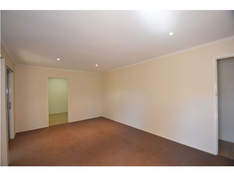 28 Wessex Street, Harristown QLD 4350