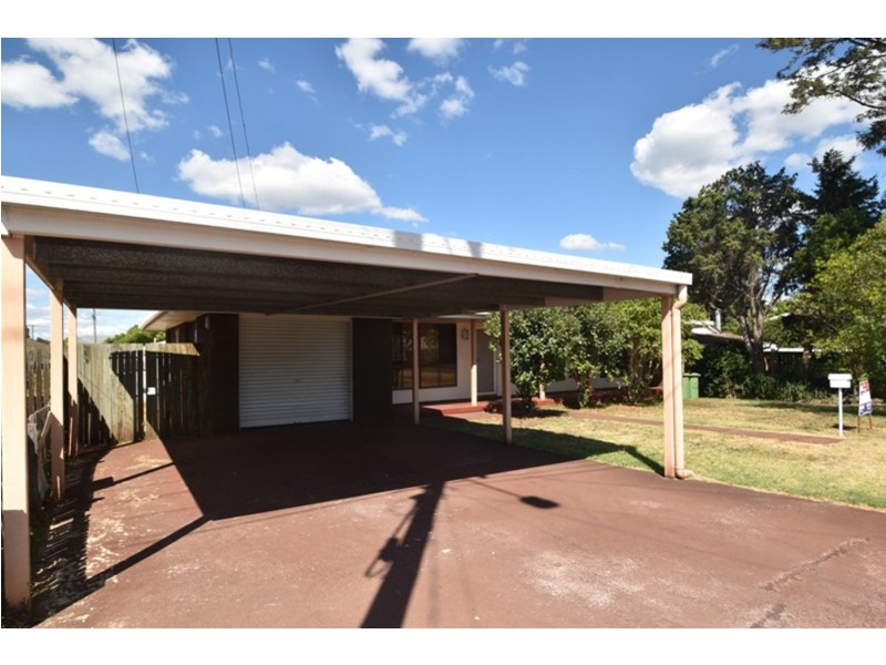 7 Gloucester Crescent, Darling Heights QLD 4350