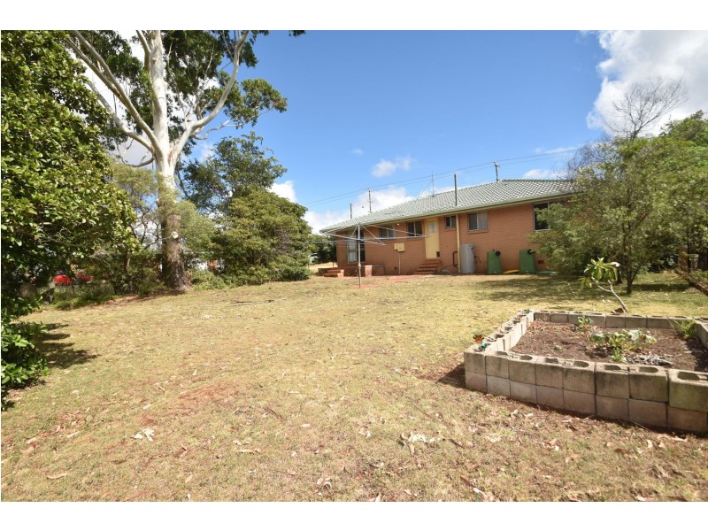 246 Alderley Street, Centenary Heights QLD 4350