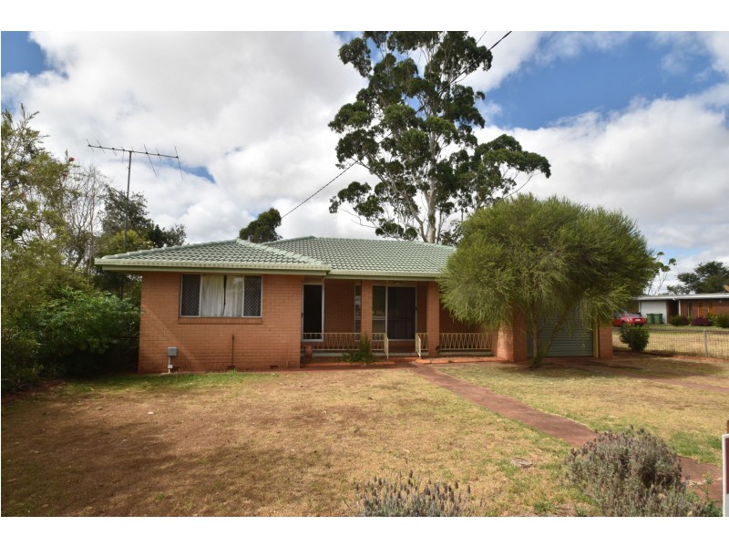 246 Alderley Street, Centenary Heights QLD 4350
