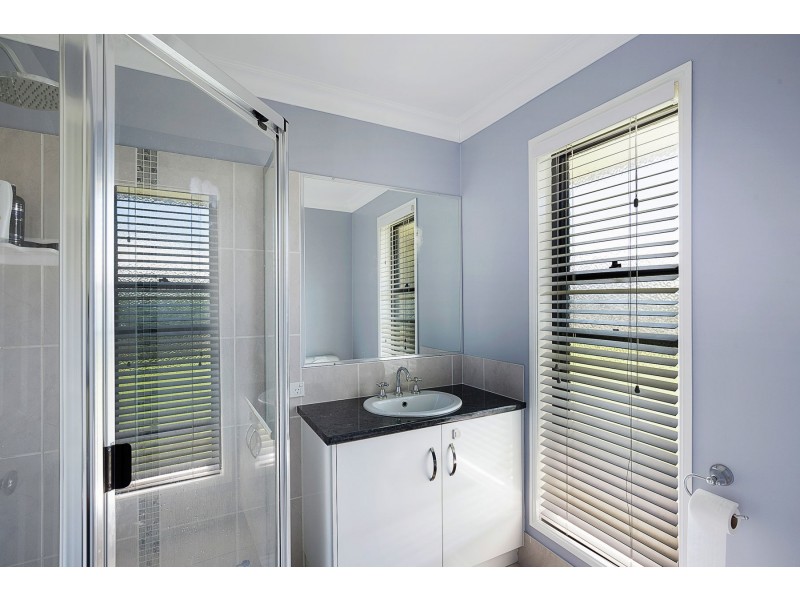 20 Sommariva Street, Westbrook QLD 4350