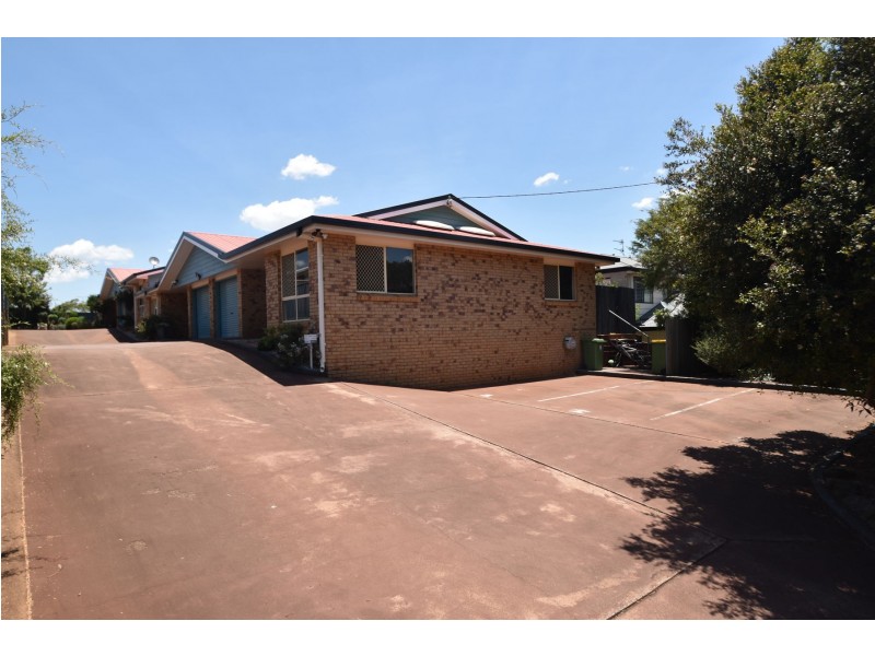 1/20 Pascoe Lane, Harlaxton QLD 4350