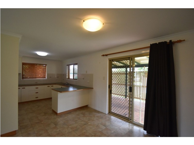 2 Kurtz Street, Kearneys Spring QLD 4350