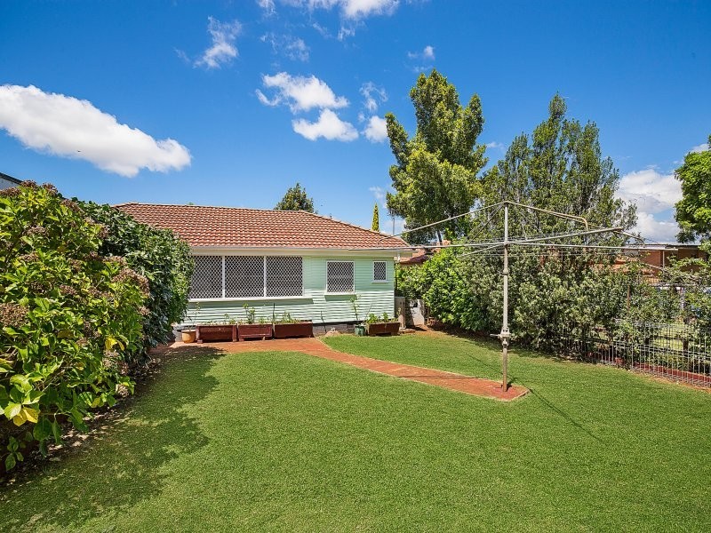 5 Boyd Street, Wilsonton QLD 4350