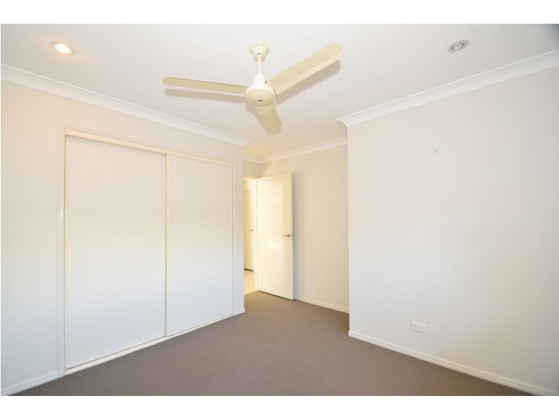25 Sweeney Street, Kearneys Spring QLD 4350