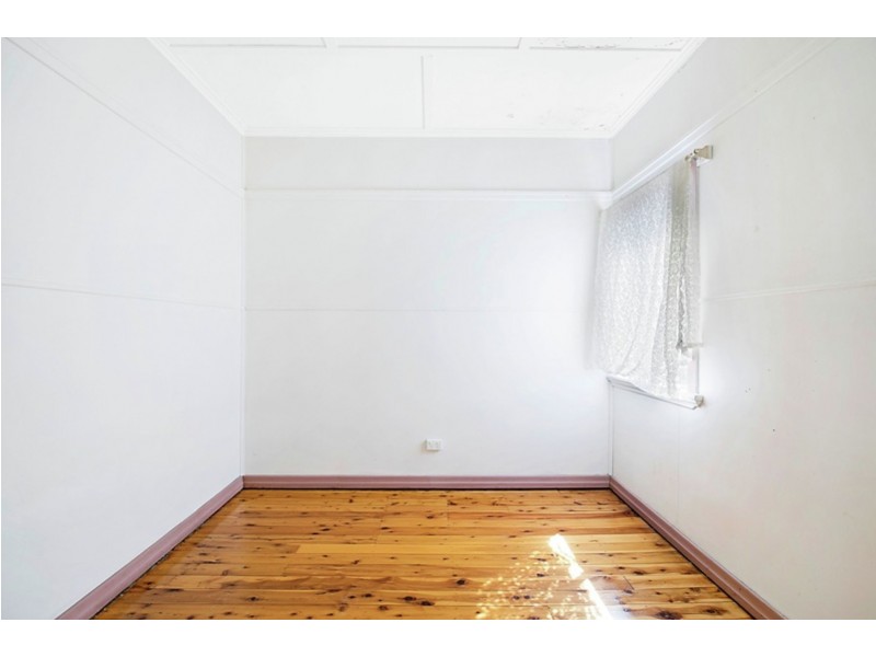 23 Gostwyck Street, Newtown QLD 4350