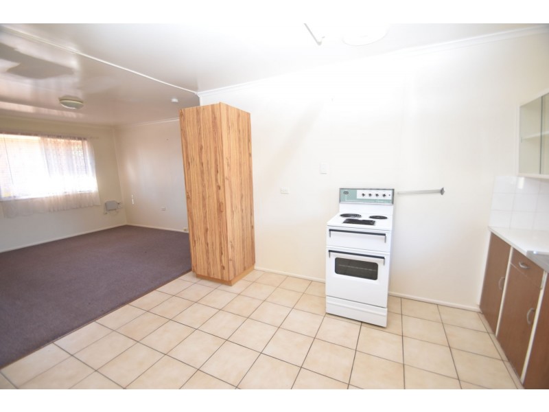 1/1a Atkinson Street, South Toowoomba QLD 4350