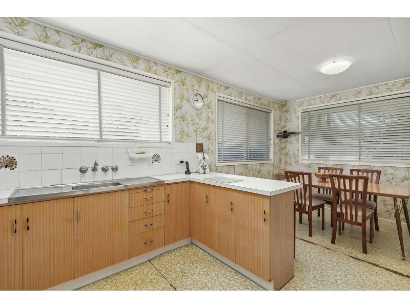 7 Richmond Drive, Wilsonton QLD 4350