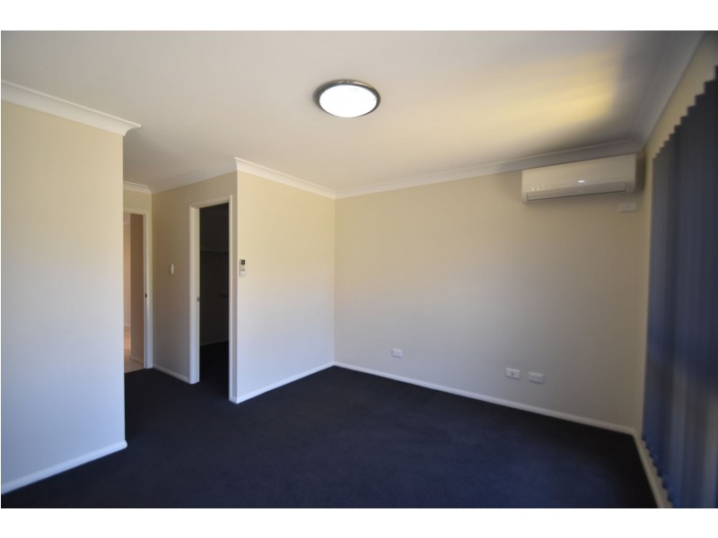 3 Camira Close, Harristown QLD 4350
