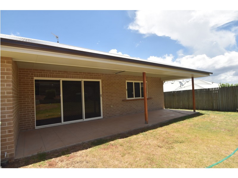3 Camira Close, Harristown QLD 4350