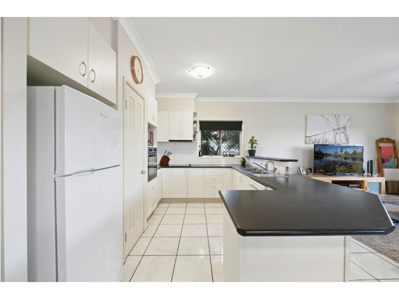 3 Shelley Court, Westbrook QLD 4350