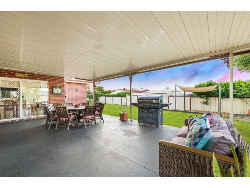 3 Shelley Court, Westbrook QLD 4350