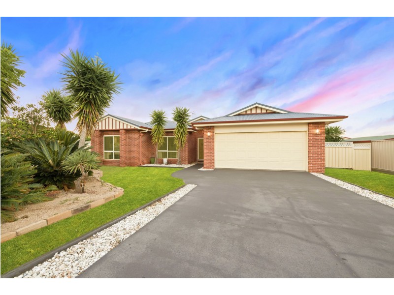 3 Shelley Court, Westbrook QLD 4350