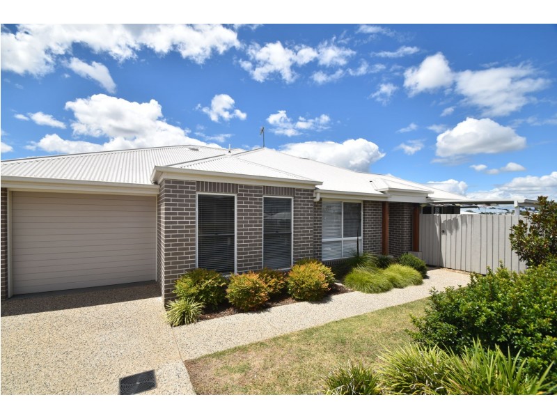 1/15 McMorrow Street, Kearneys Spring QLD 4350