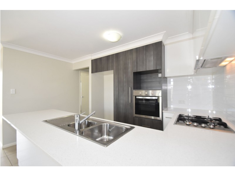 1/15 McMorrow Street, Kearneys Spring QLD 4350