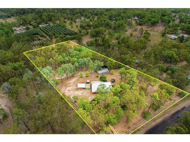 137 Koreelah Street, Upper Lockyer QLD 4352