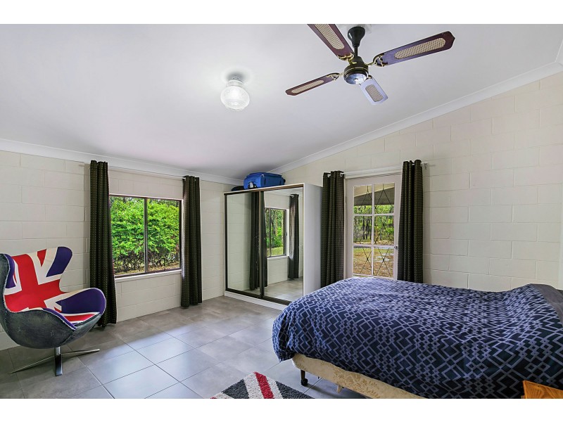 137 Koreelah Street, Upper Lockyer QLD 4352