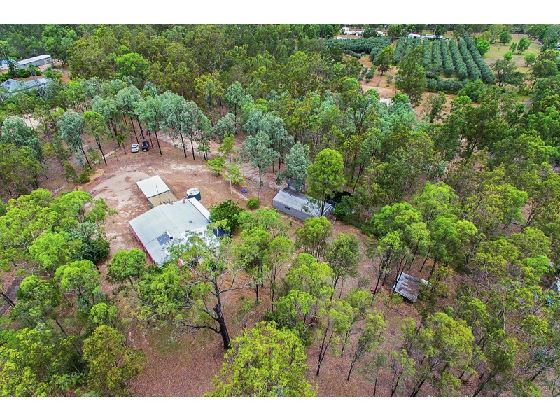 137 Koreelah Street, Upper Lockyer QLD 4352