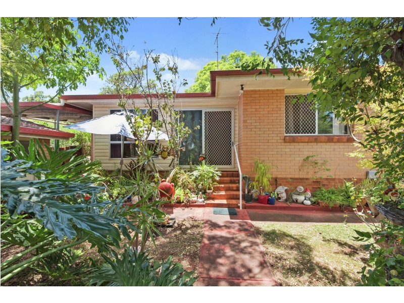 30 Llewellyn Street, Centenary Heights QLD 4350