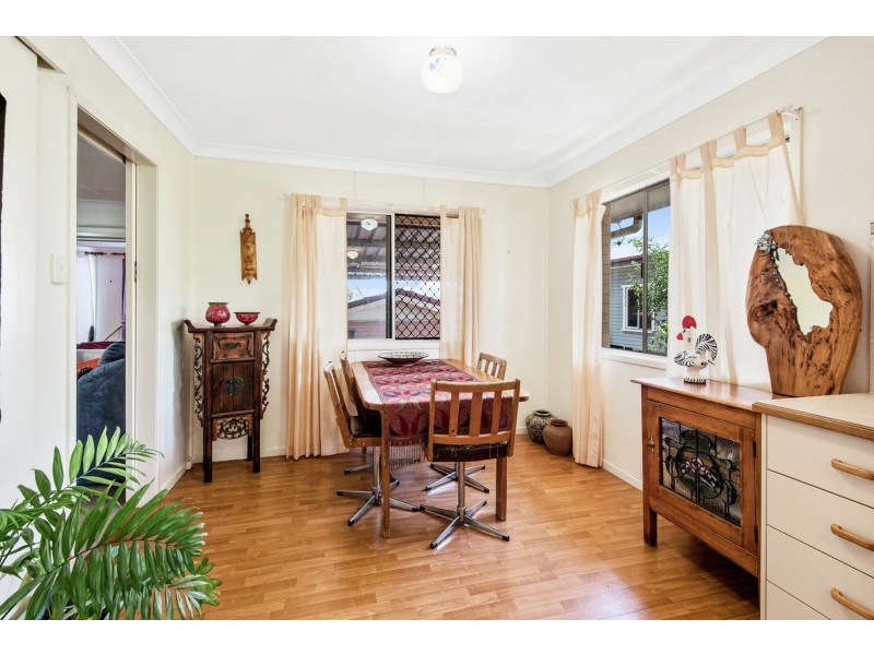 30 Llewellyn Street, Centenary Heights QLD 4350