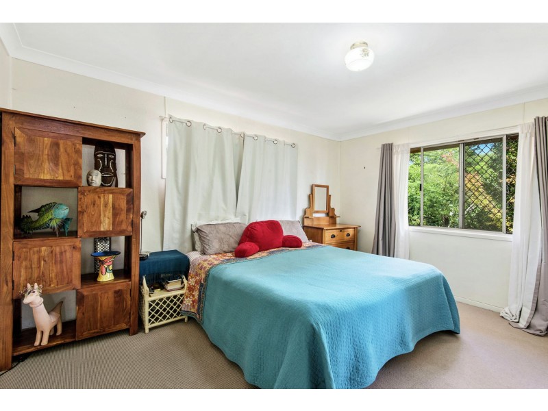 30 Llewellyn Street, Centenary Heights QLD 4350