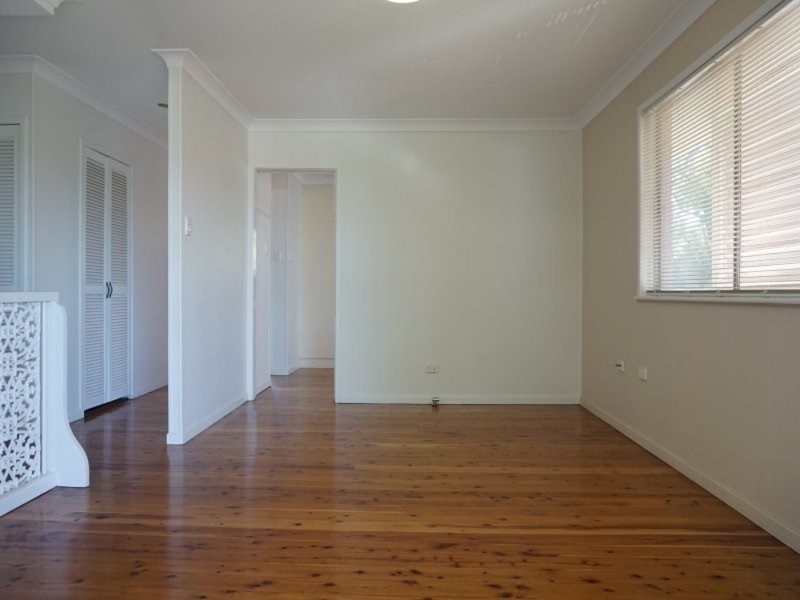 54 Dunne Street, Harristown QLD 4350