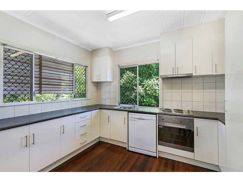 122 North Street, North Toowoomba QLD 4350