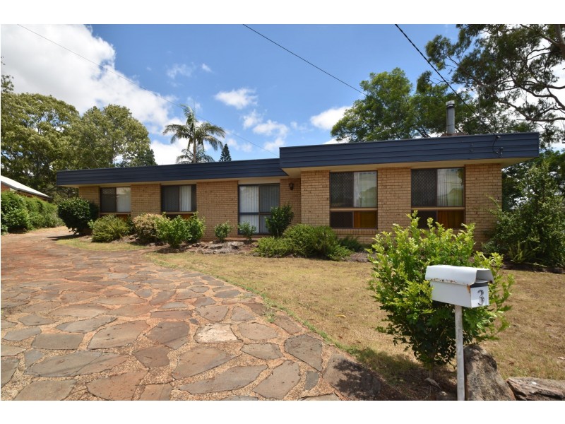 3 Oxford Court, Darling Heights QLD 4350
